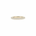 Alliance demi tour Pavage en or blanc et diamants