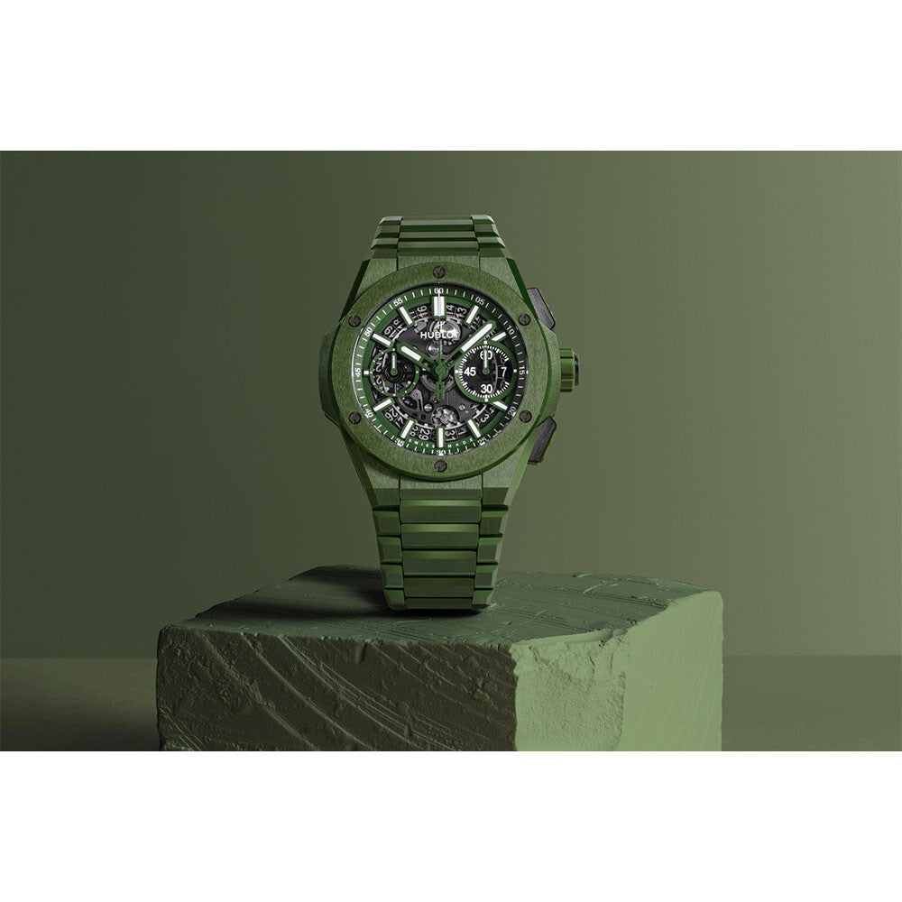 Edition limitée            Montre Hublot Big Bang Integrated green ceramic, édition limitée 42mm