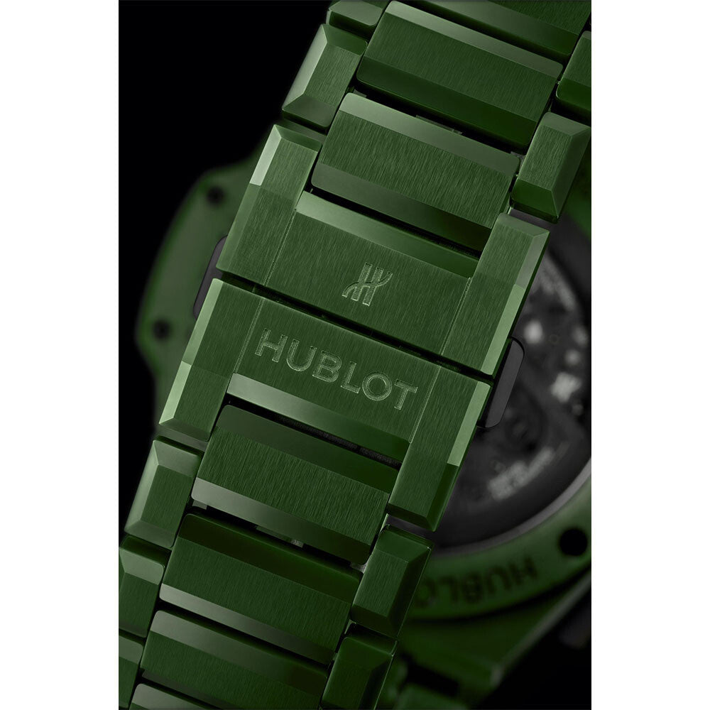 Edition limitée            Montre Hublot Big Bang Integrated green ceramic, édition limitée 42mm