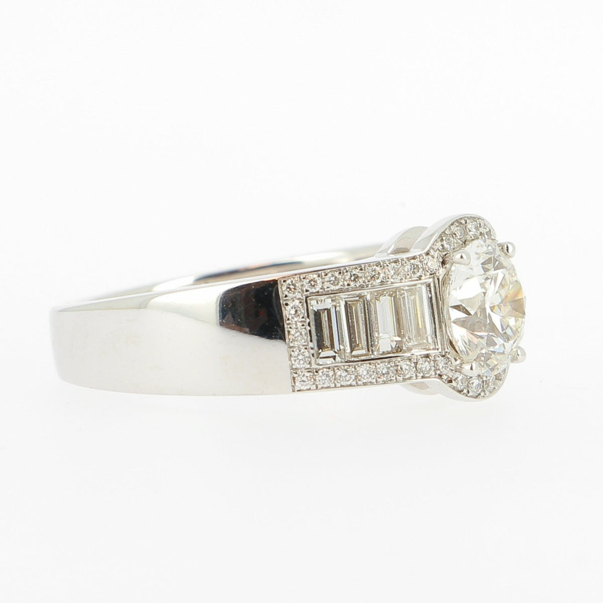 Solitaire Art Déco en Or Blanc et diamants