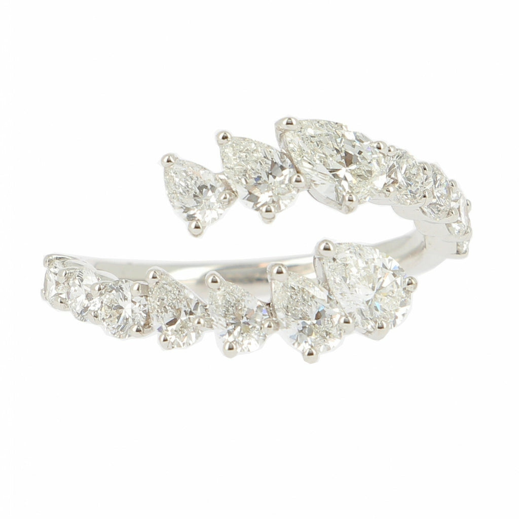 Bague Toi et Moi en Or Blanc, serti de Diamants Poires et Ronds