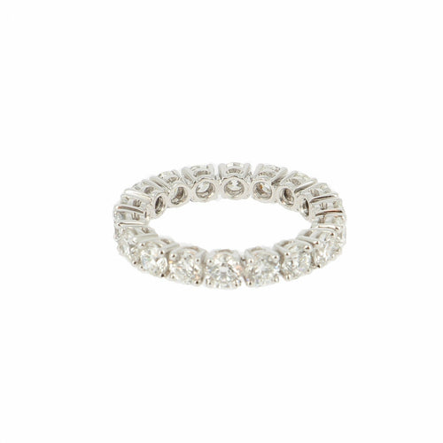 Alliance en or blanc et diamants