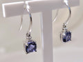 Boucles d'oreilles en or blanc 18ct iolite et diamant 383-66