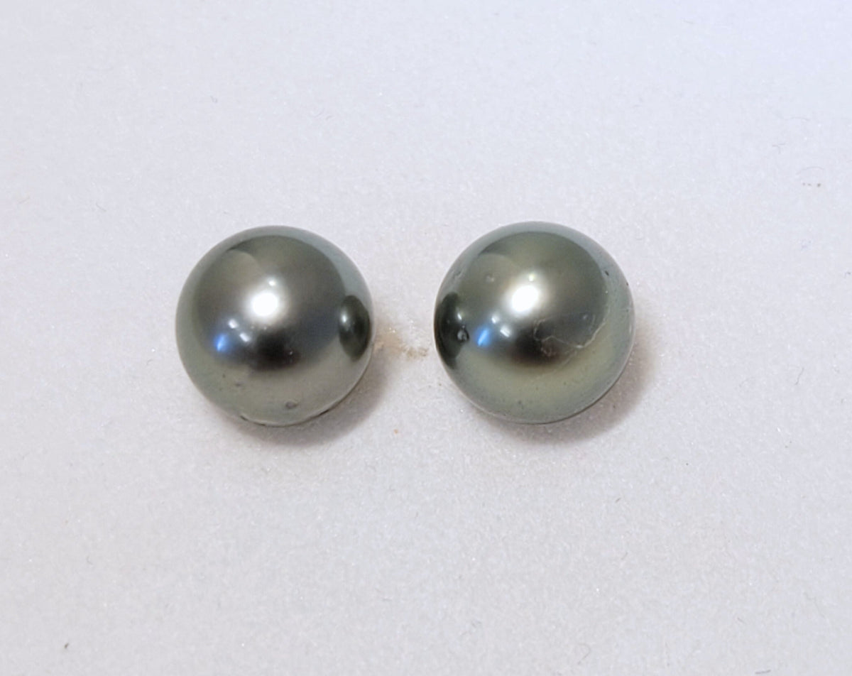Boucles d'oreilles en or jaune 18ct et perles de Tahiti 384-287