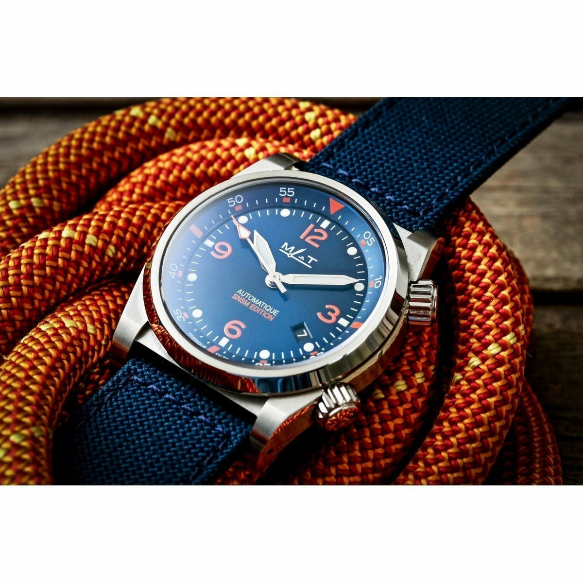 Edition limitée            Montre Matwatches Marine Snsm Ocean Blue