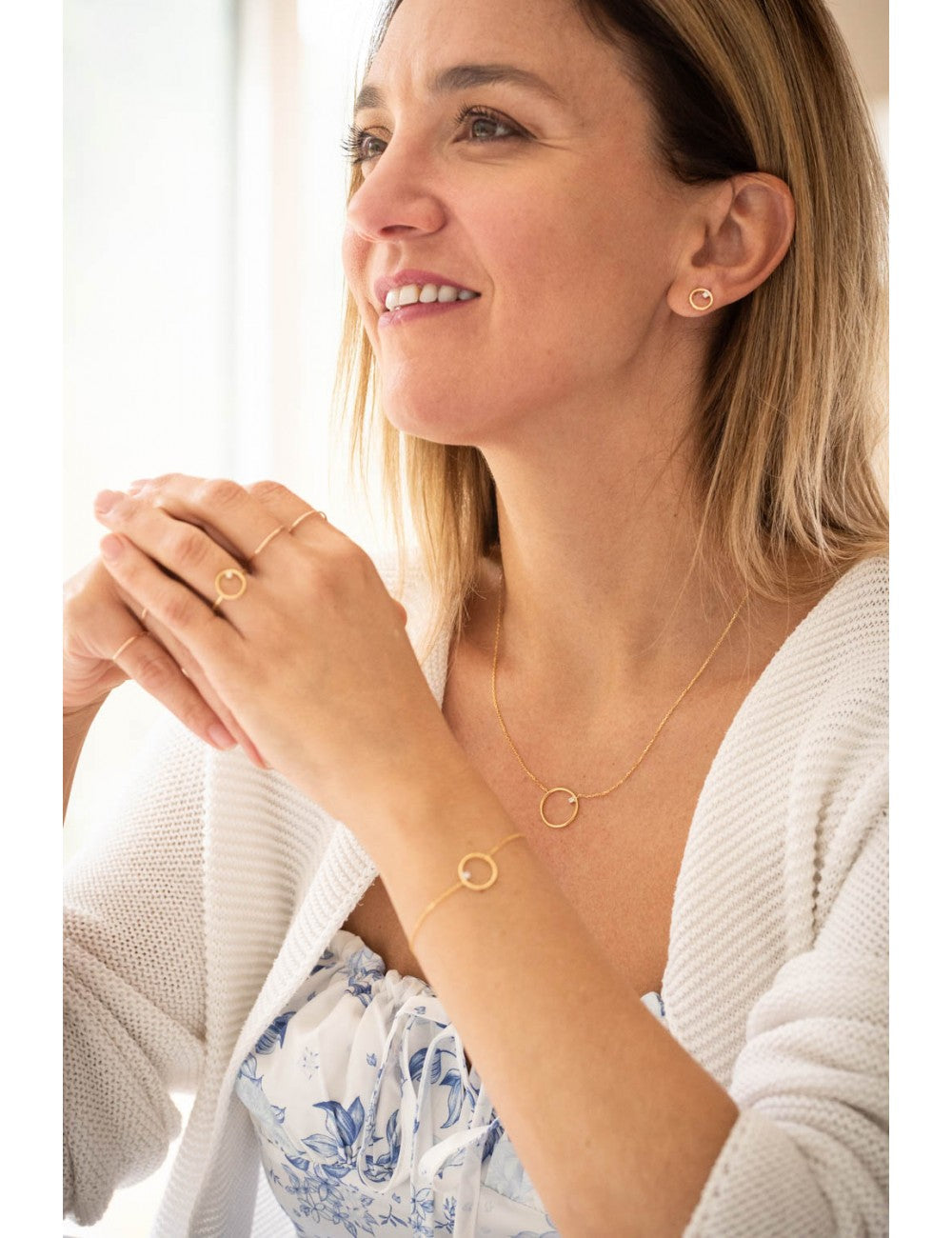 Boucles cercles en or jaune 9ct et diamants 484-161