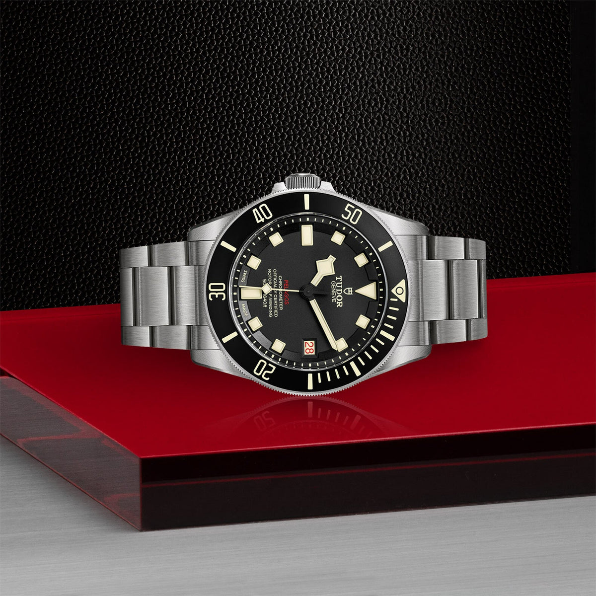 Coup de cœur            Montre TUDOR Pelagos lhd disque noir mat en céramique, bracelet en titane