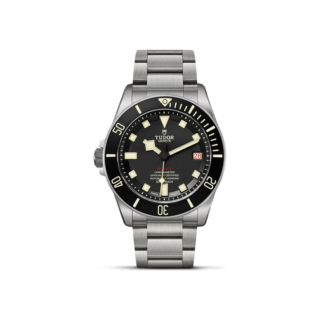 Coup de cœur            Montre TUDOR Pelagos lhd disque noir mat en céramique, bracelet en titane