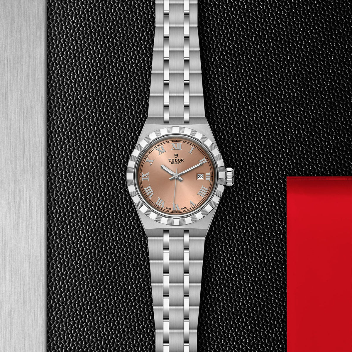 Montre TUDOR Royal boîtier en acier, 28 mm, cadran saumon