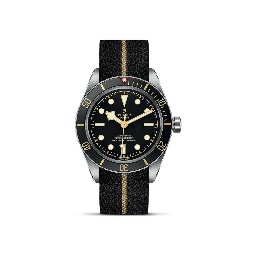 Montre TUDOR Black Bay 58, boîtier en acier 39 mm, bracelet en tissu