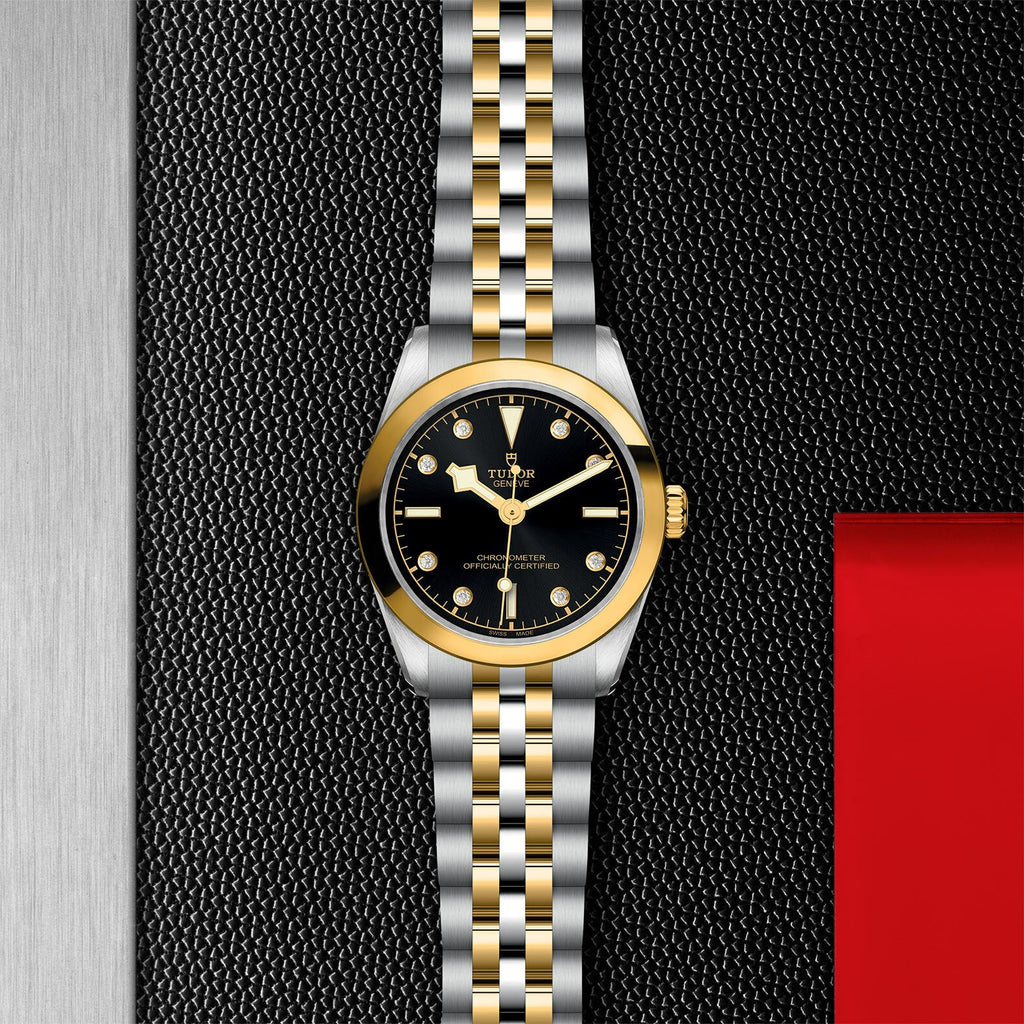 Montre TUDOR Black Bay 31 S&G boîtier en acier 31 mm, bracelet en acier et or jaune