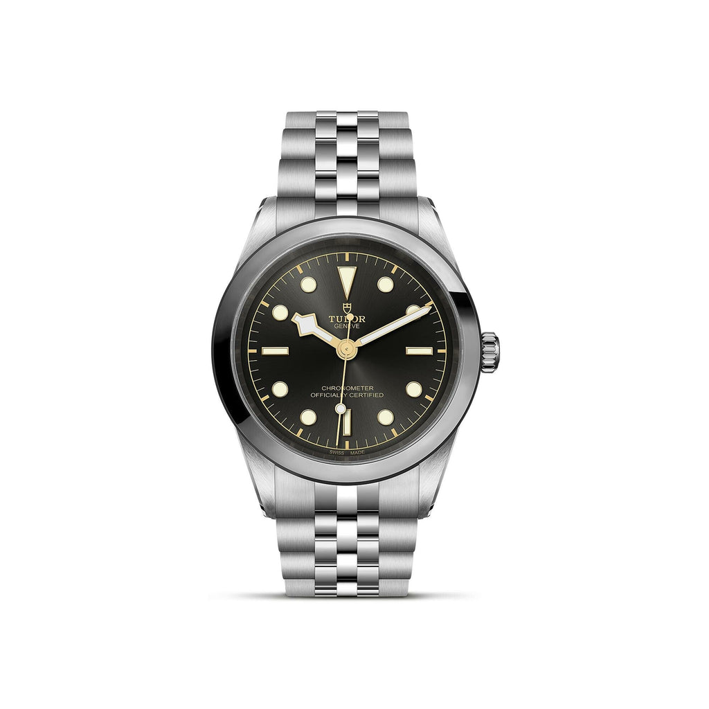 Montre TUDOR Black Bay 41 boîtier en acier, 41 mm, bracelet en acier