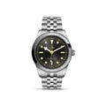 Montre TUDOR Black Bay 41 boîtier en acier, 41 mm, bracelet en acier