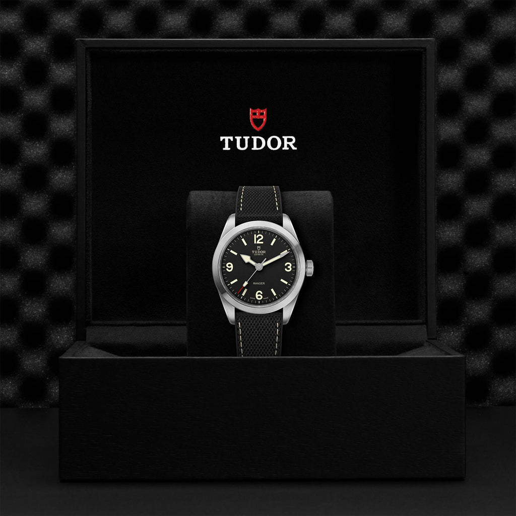 Montre TUDOR Ranger, boîtier en acier 39 mm, cadran noir