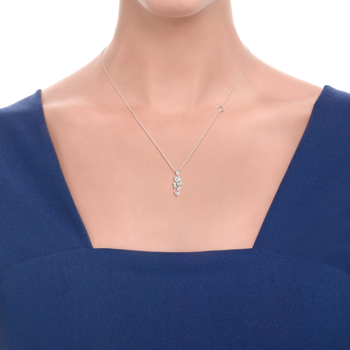 Collier Recarlo Anniversary Love en or blanc et diamants