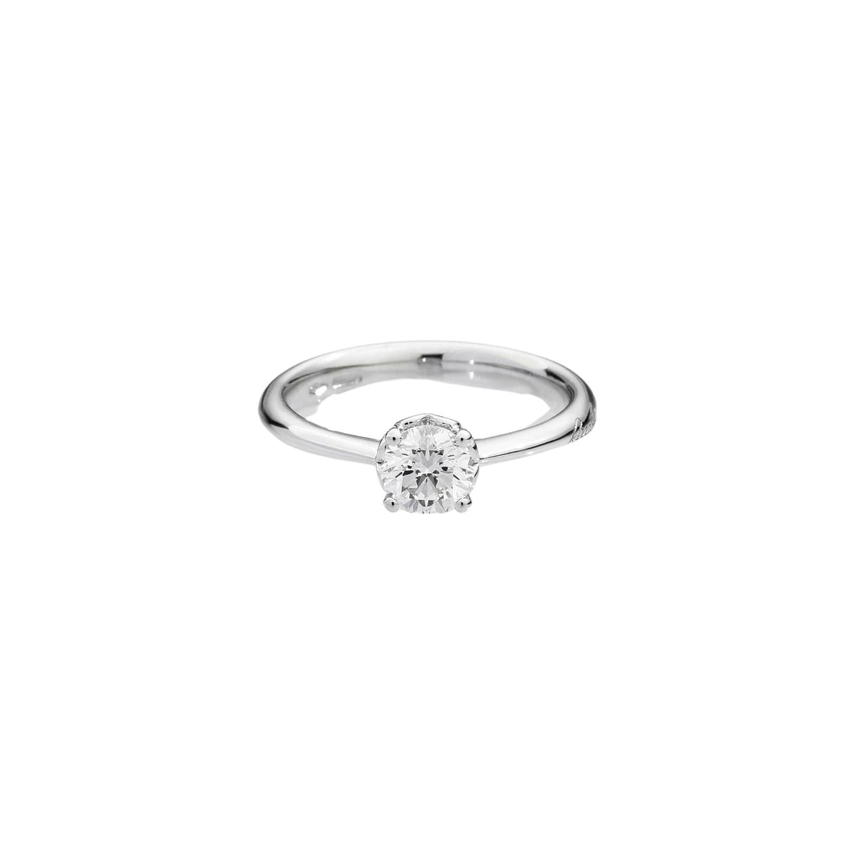 Solitaire Recarlo Anniversary Maestro en or blanc et diamants taille coeur serti clos 0.59 ct