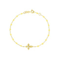 Bracelet Gigi Clozeau Croix lumière en or jaune, résine mimosa et diamant, 17cm