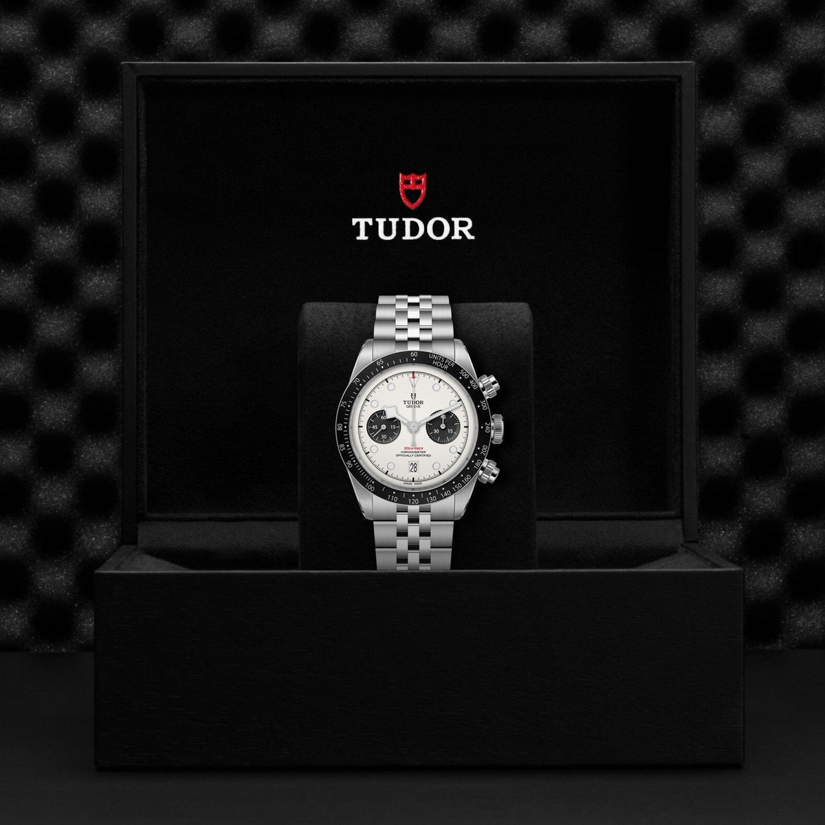 Montre TUDOR Black Bay Chrono, boîtier en acier, 41 mm, bracelet en acier