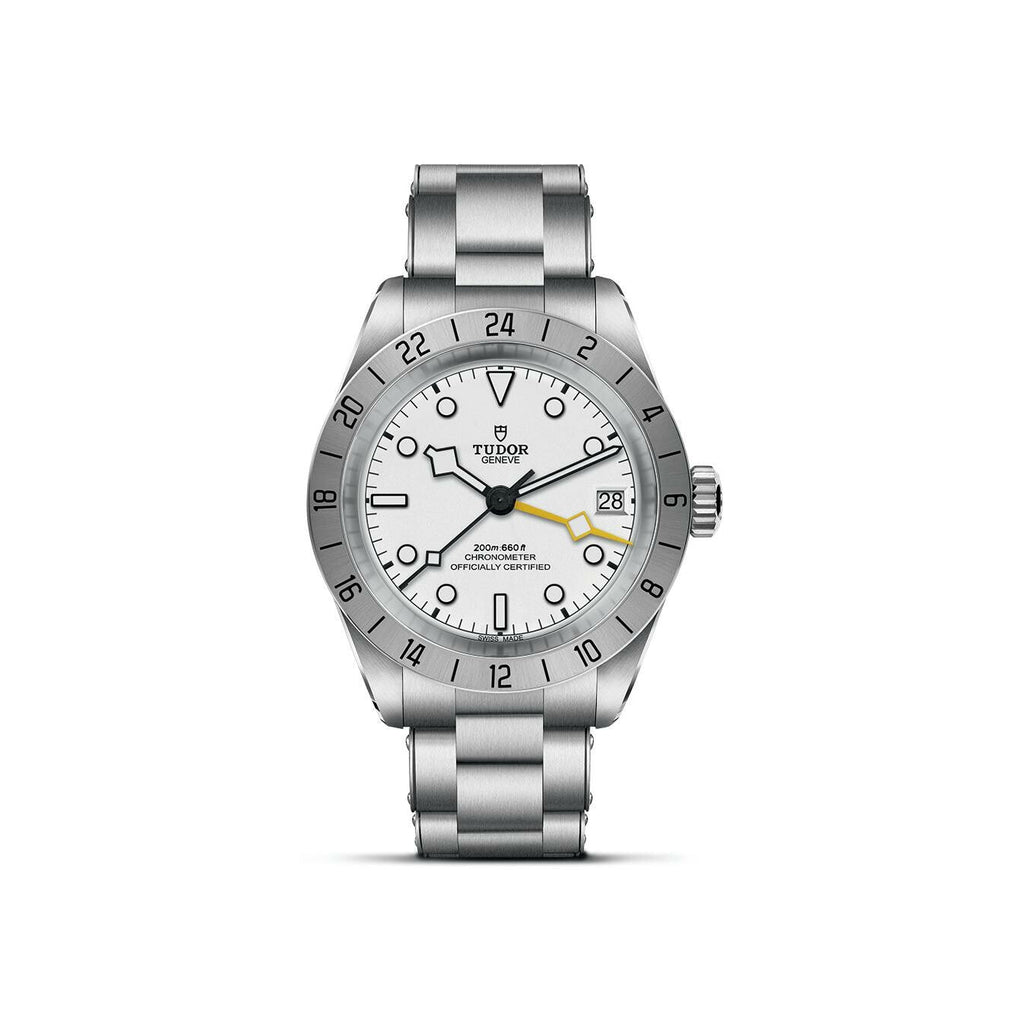 Montre TUDOR Black Bay Pro, boîtier en acier, 39 mm, cadran opalin