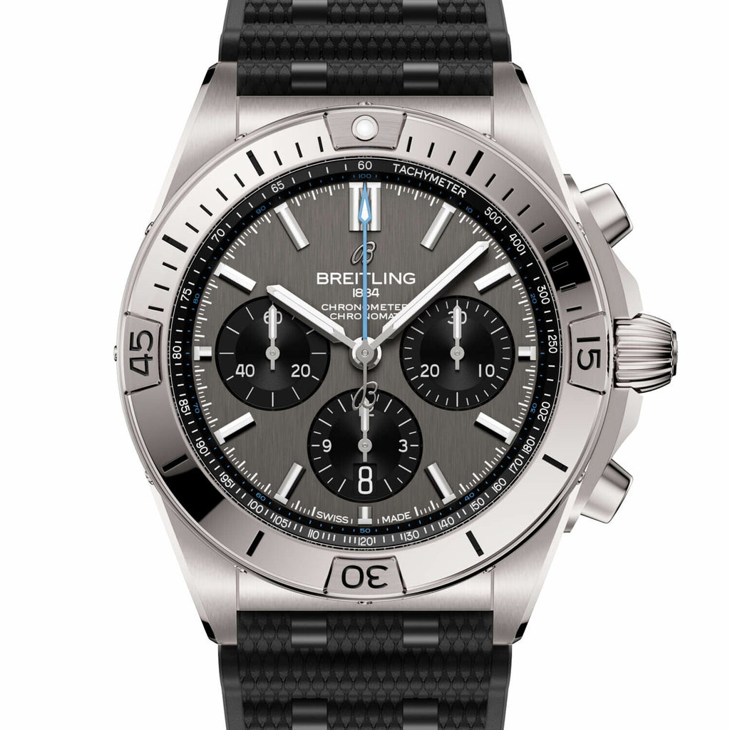 Montre Breitling Chronomat Automatic 42 B01 Titanium