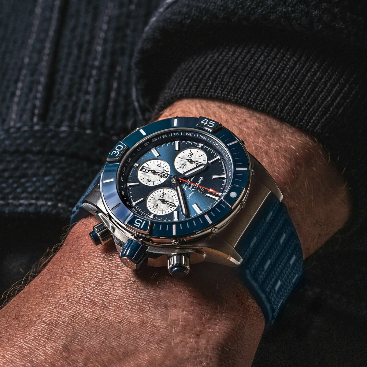 Montre Breitling Super Chronomat B01 44