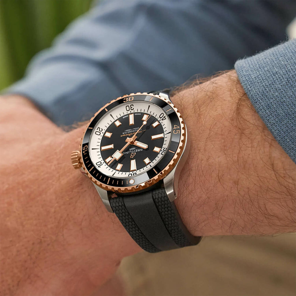 Montre Breitling Superocean Automatic 42