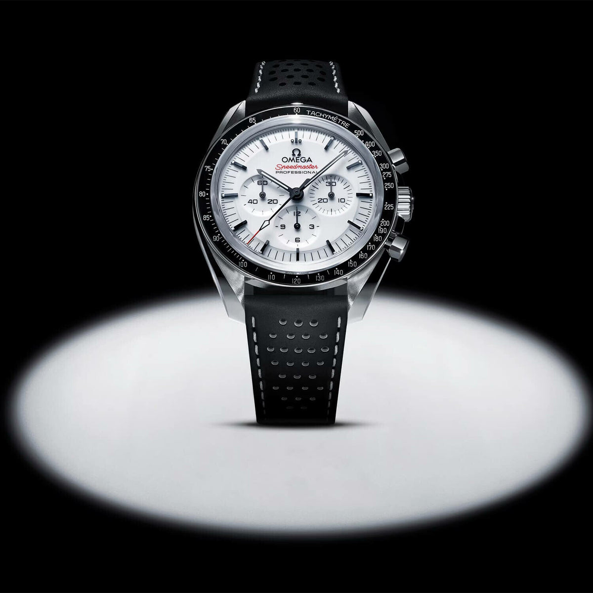 Montre OMEGA Speedmaster Moonwatch Professional Chronograph Co-Axial Master Chronometer 42mm