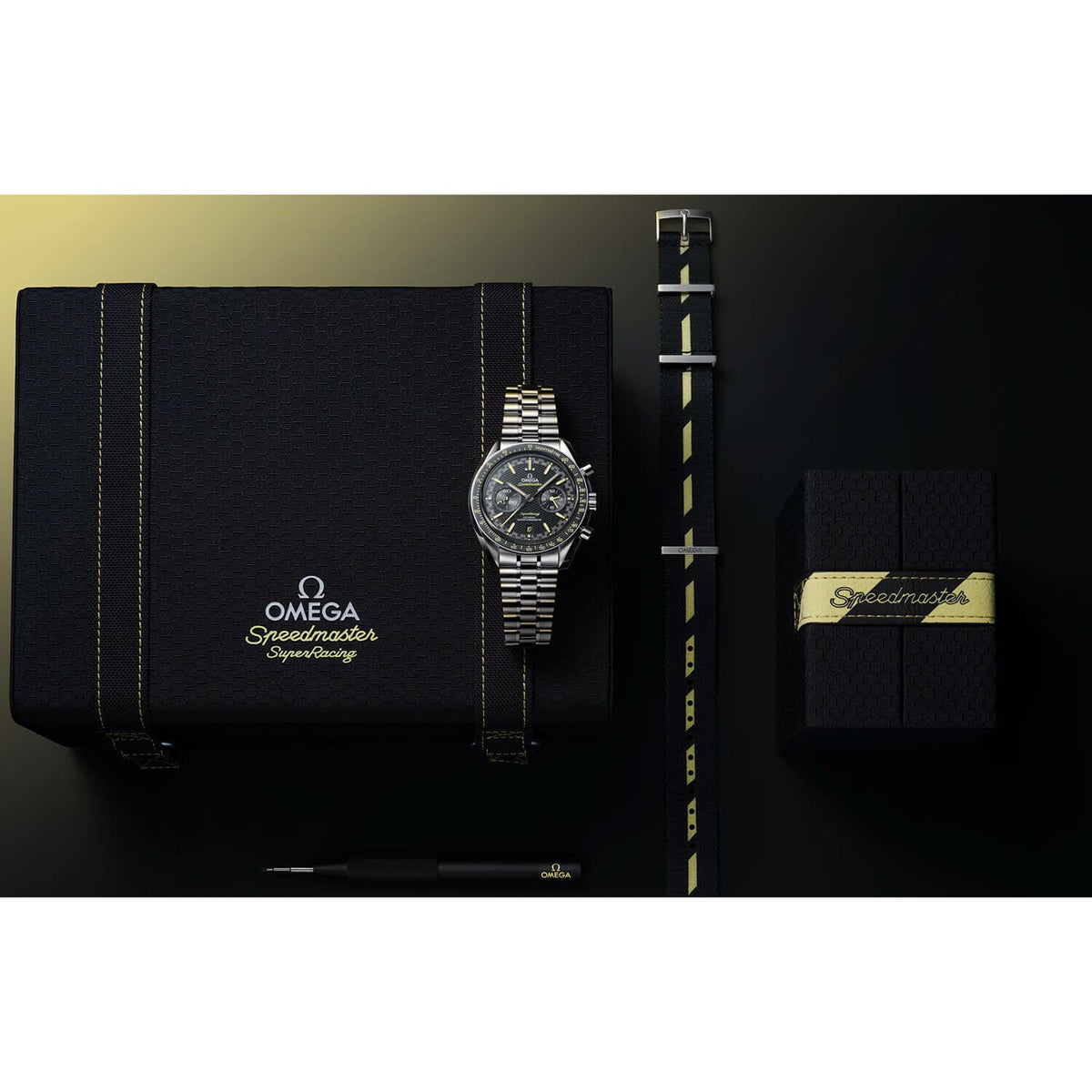 Montre OMEGA Speedmaster Super Racing Co-Axial Master Chronometer Chronograph 44,25mm